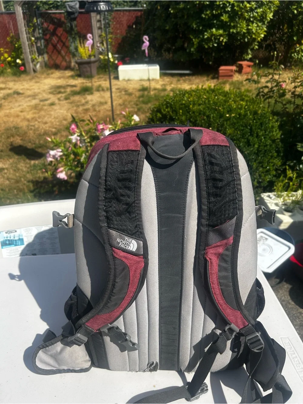 The North Face compact men’s